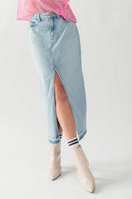 Load image into Gallery viewer, Ella Denim Midi Skirt
