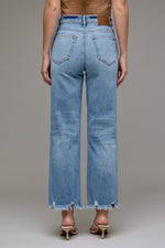 Load image into Gallery viewer, HIDDEN Distressed Stretch Wide Straight Jeans
