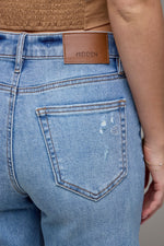 Load image into Gallery viewer, HIDDEN Distressed Stretch Wide Straight Jeans
