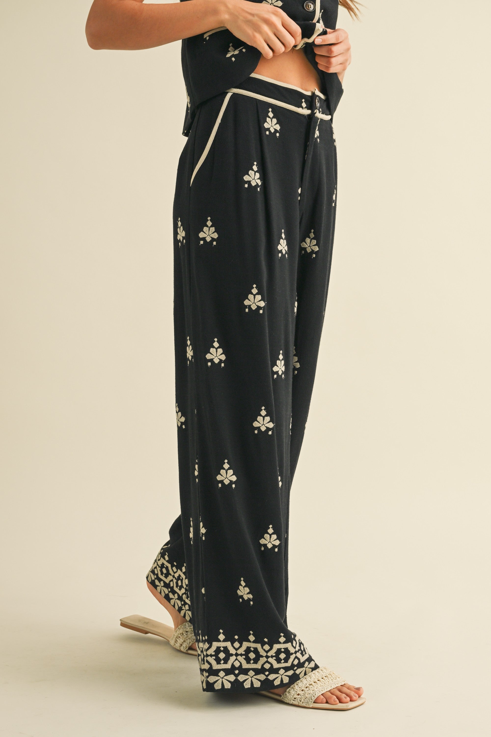 Embroidered Vest And Wide Leg Pants Set