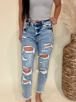Load image into Gallery viewer, Kancan Kelsi Distressed Mom Jeans
