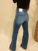 Load image into Gallery viewer, Kancan Holly Slim Flare Jeans
